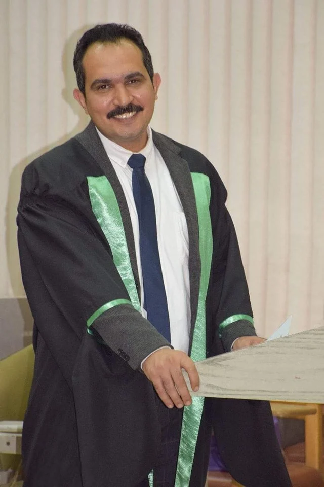 د. محمد نصر في صورة رسمية